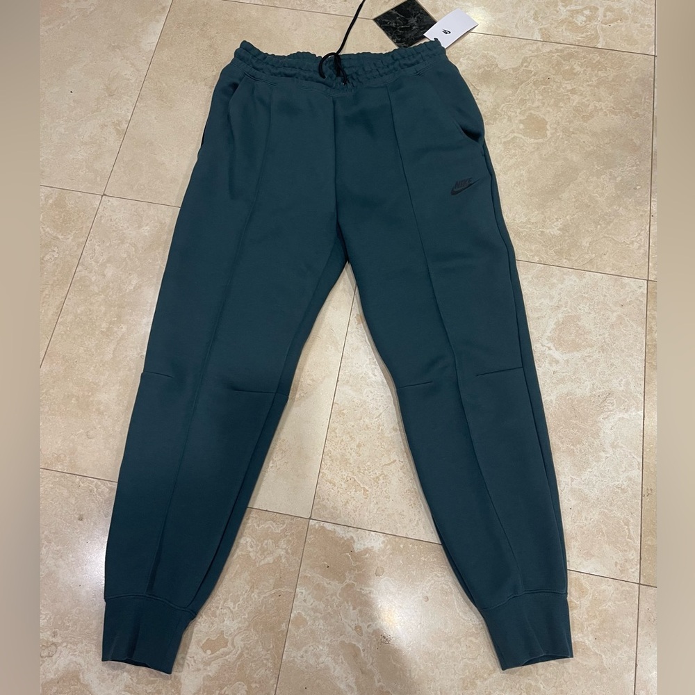 Nike New Womens Tech Fleece Joggers